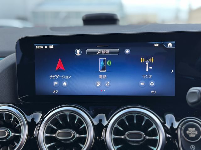MERCEDES BENZ GLA class