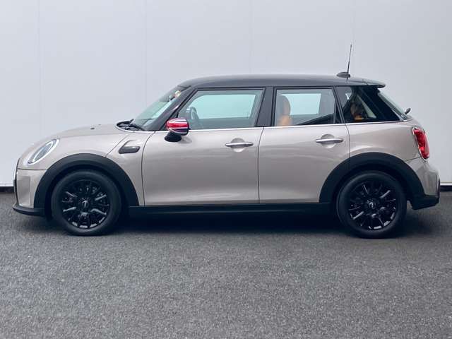 MINI COOPER D 5DOOR