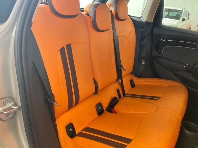 MINI COOPER D 5DOOR
