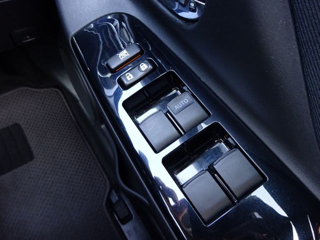 VITZ HYBRID