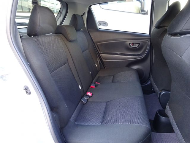 VITZ HYBRID