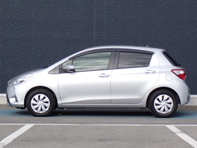 VITZ HYBRID