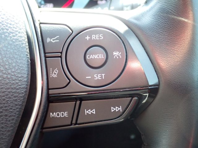 CROWN sedan hybrid