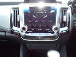 CROWN sedan hybrid