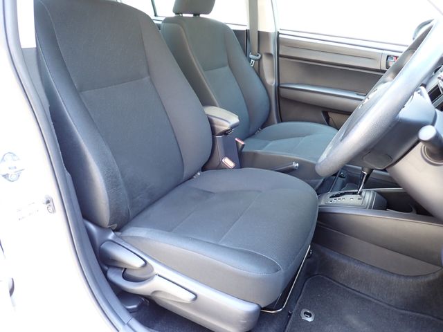 COROLLA AXIO