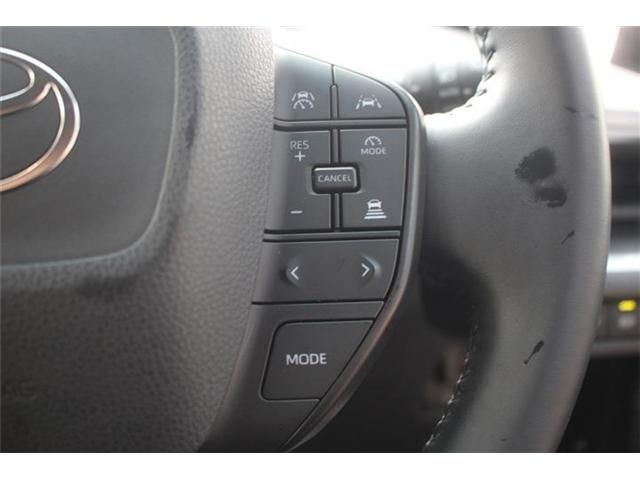 PRIUS 4WD