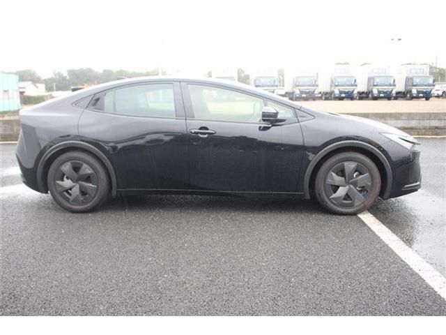 PRIUS 4WD
