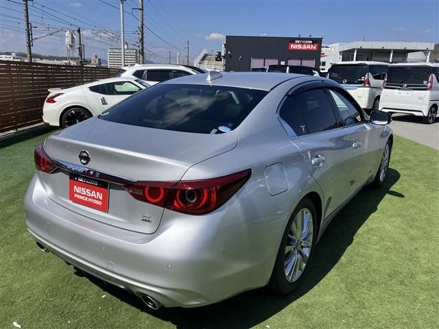SKYLINE HYBRID 4WD