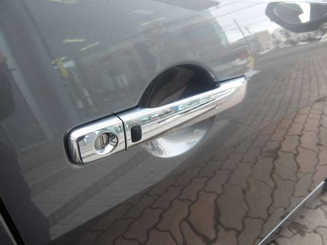SERENA  WG 4WD
