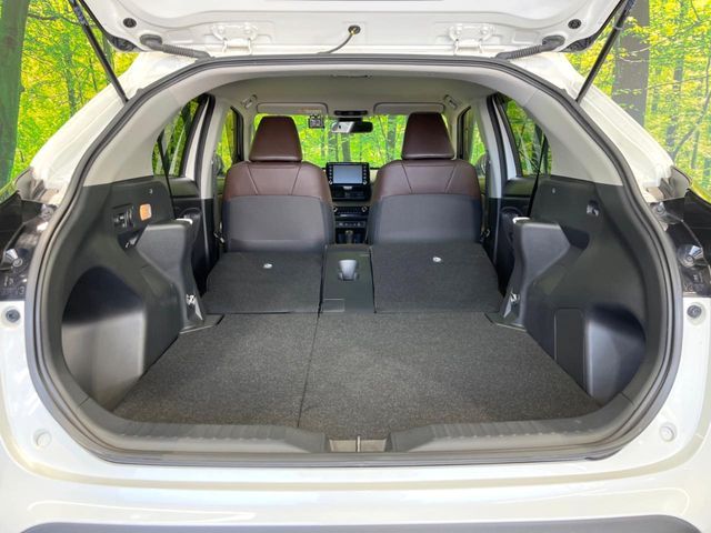 YARIS CROSS HYBRID