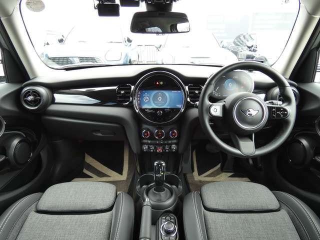 MINI COOPER SD 5DOOR
