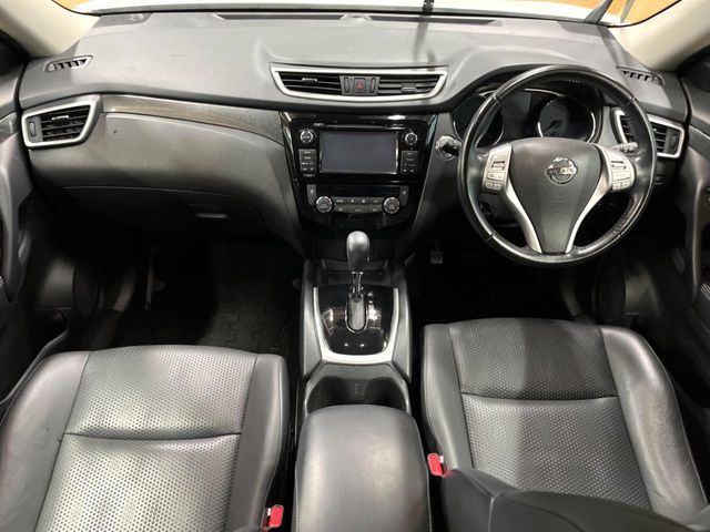 X-TRAIL 2WD