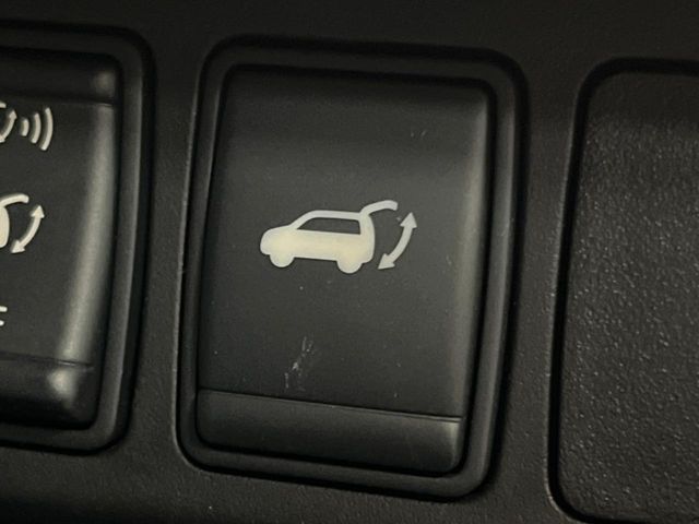 X-TRAIL 2WD