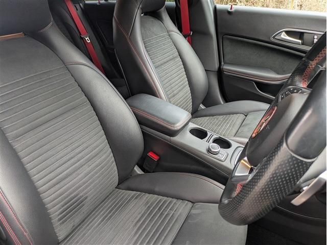 MERCEDES BENZ CLA class