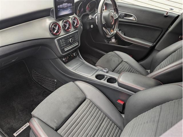 MERCEDES BENZ CLA class