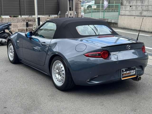 ROADSTER