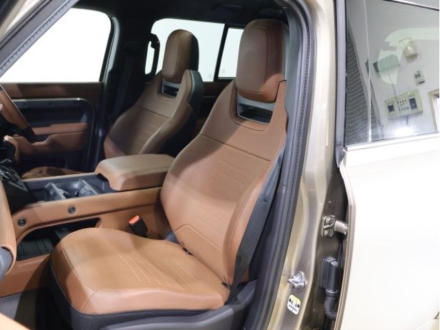 ROVER DEFENDER