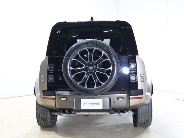 ROVER DEFENDER