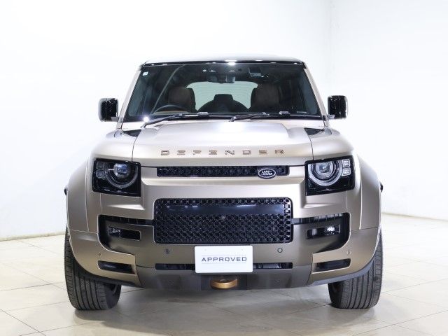 ROVER DEFENDER