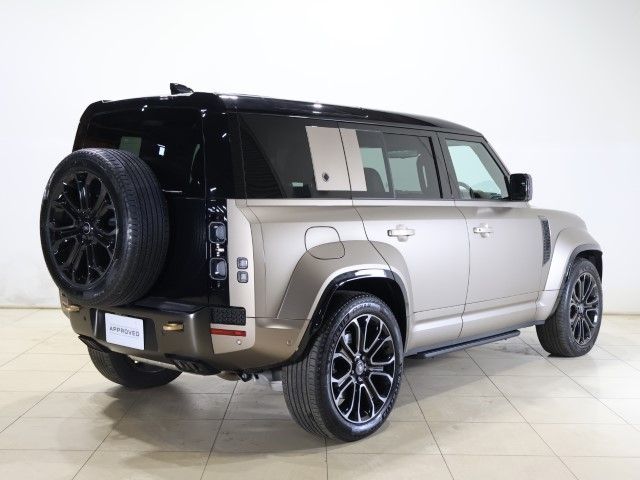 ROVER DEFENDER