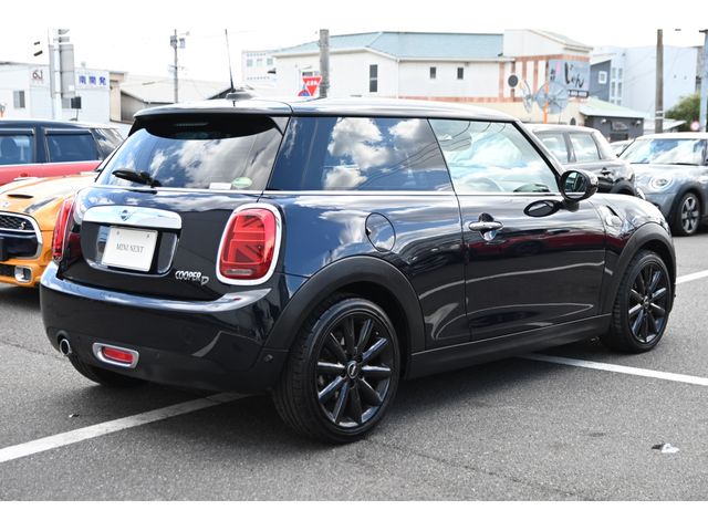 MINI COOPER D