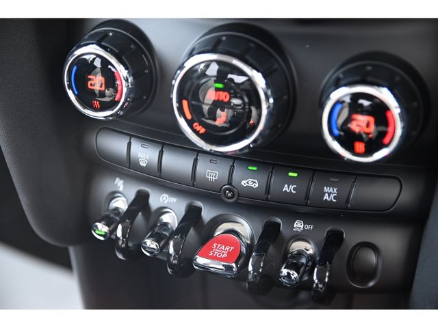 MINI COOPER D