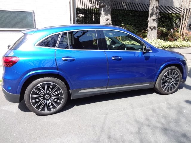 MERCEDES BENZ GLA class