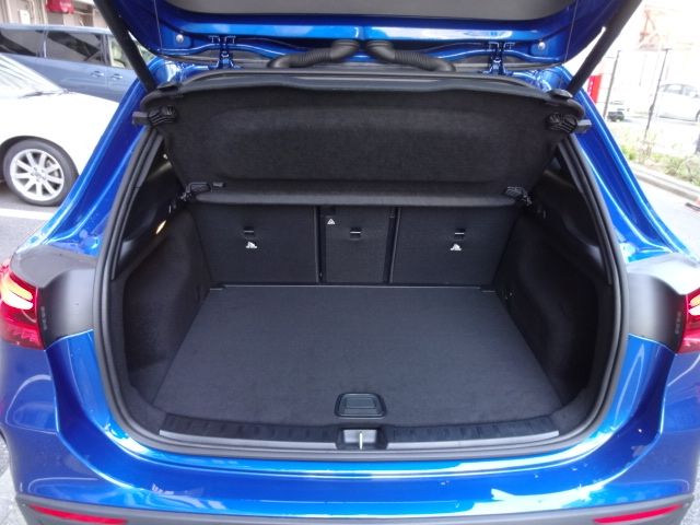 MERCEDES BENZ GLA class