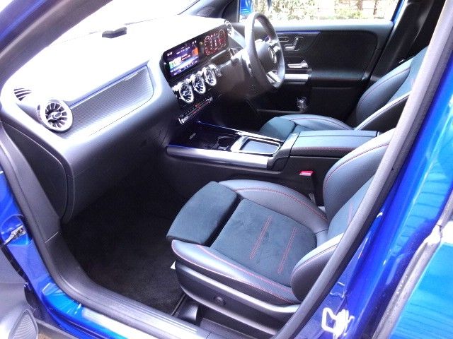 MERCEDES BENZ GLA class