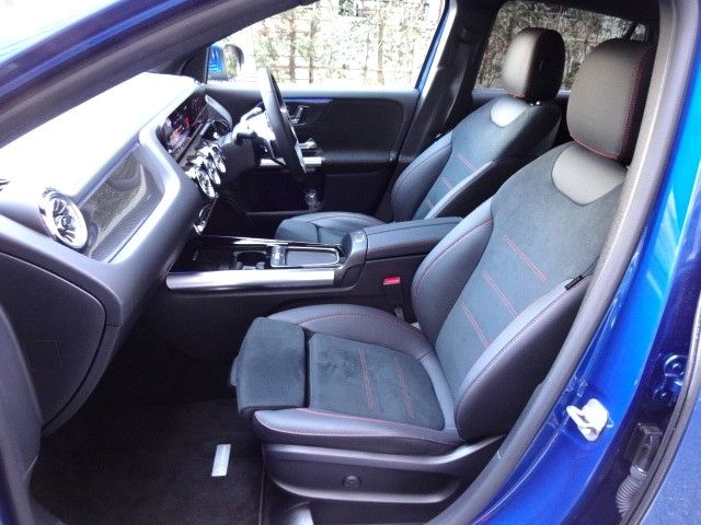 MERCEDES BENZ GLA class