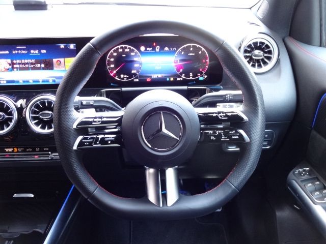 MERCEDES BENZ GLA class