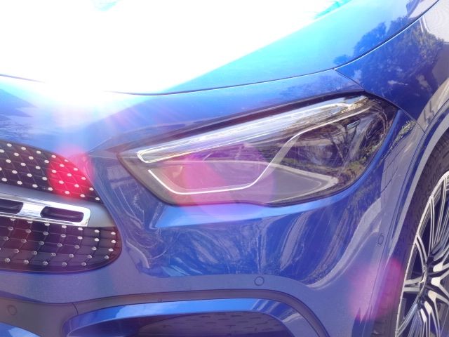 MERCEDES BENZ GLA class