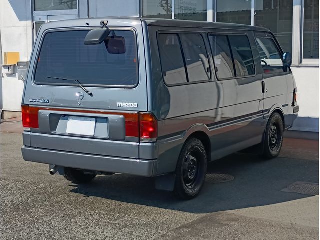 BONGO wagon
