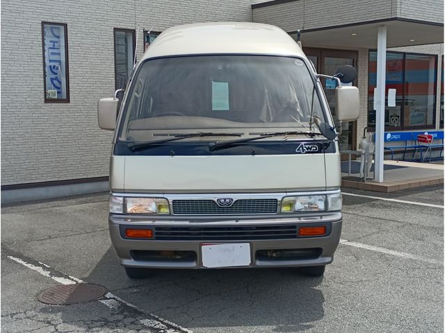 CARAVAN van 4WD
