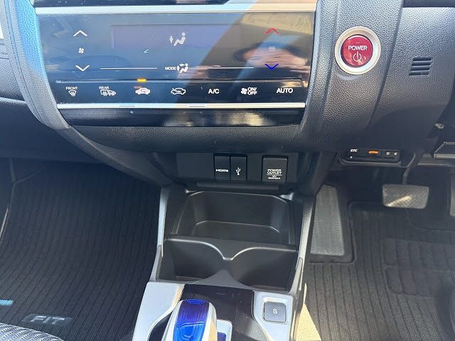 FIT HYBRID