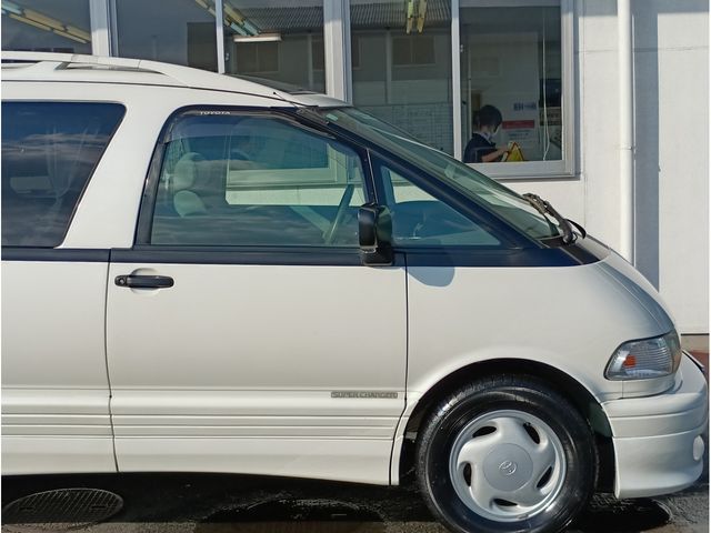 ESTIMA  4WD