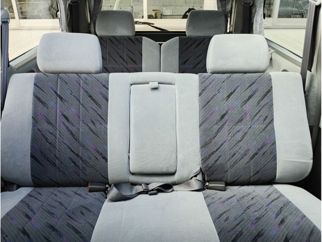 ESTIMA  4WD