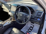 CROWN sedan hybrid