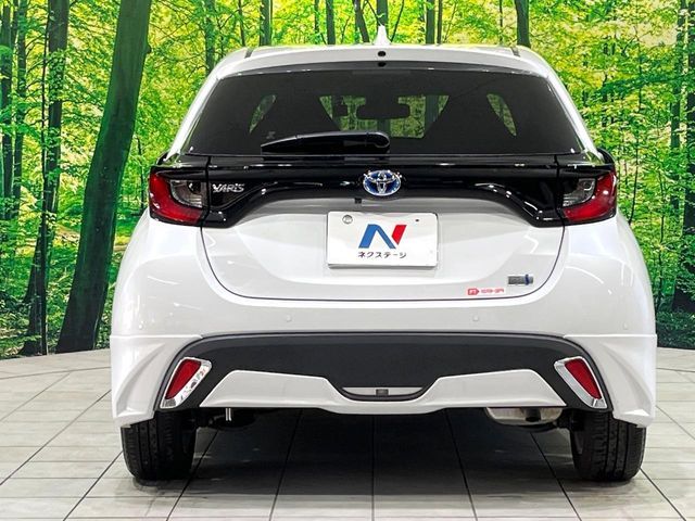 YARIS HYBRID