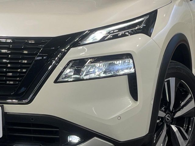 X-TRAIL HYBRID 4WD