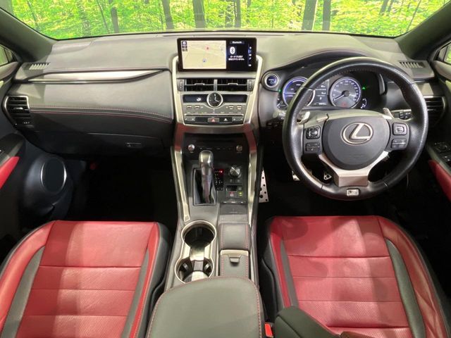 LEXUS NX300h