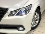 CROWN sedan hybrid