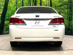 CROWN sedan hybrid