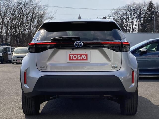 YARIS CROSS HYBRID