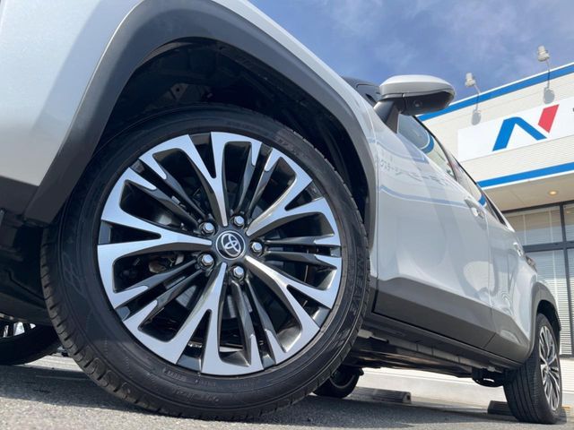 YARIS CROSS HYBRID