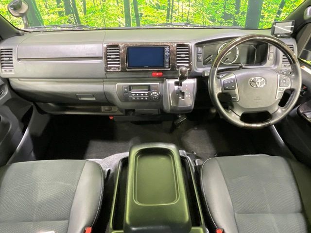 HIACE van 2WD
