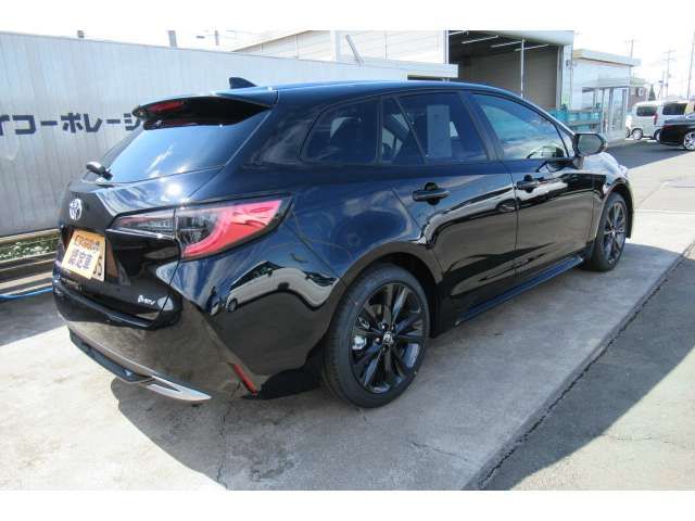 COROLLA TOURING HYBRID