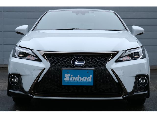 LEXUS CT200h