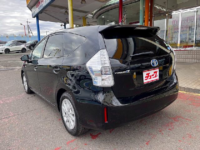 PRIUS Alpha