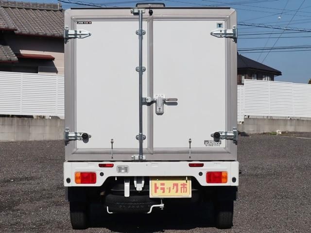 CARRY truck